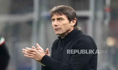 conte:-napoli-harus-belajar-dari-kegagalan-mempertahankan-gelar-serie-a-sebelumnya