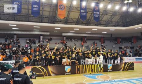 dewa-united-juara-baru-ibl,-kalahkan-pelita-jaya-2-1-di-final