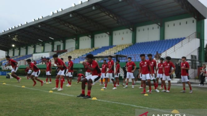timnas-indonesia-u-17-siap-tempur-lawan-uzbekistan-malam-ini