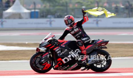 maverick-vinales-absen-di-gp-austria-2025-akibat-cedera-bahu