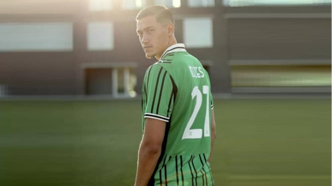 resmi!-jay-idzes-debut-di-sassuolo,-langsung-lawan-emil-audero