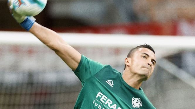 panas,-perang-saudara-indonesia-tercipta-di-tanah-italia!-jay-idzes-vs-emil-audero