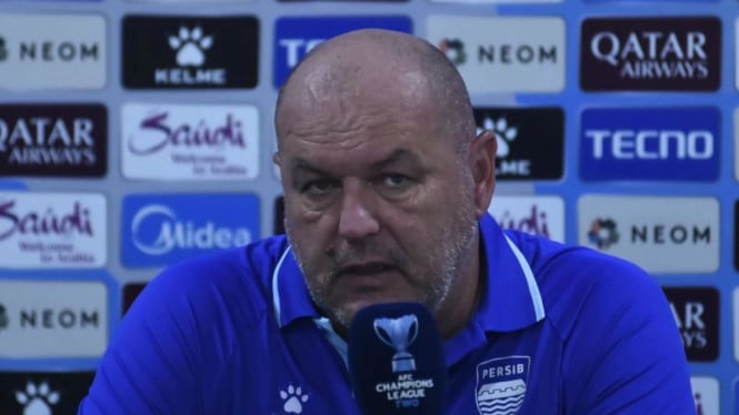 bojan-hodak-ekstra-waspada-jelang-persib-bandung-vs-lion-city-sailors