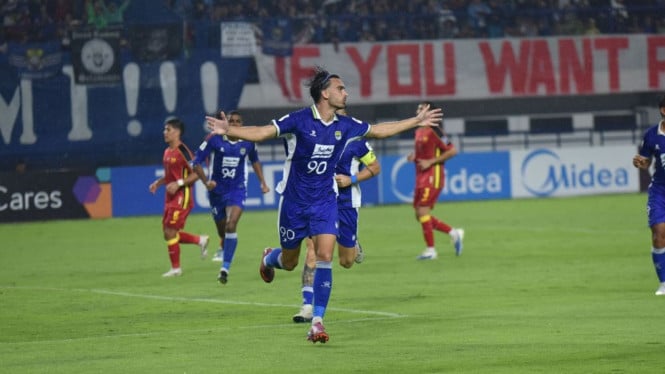 persib-bawa-peringkat-liga-indonesia-naik-usai-bekuk-selangor-fc