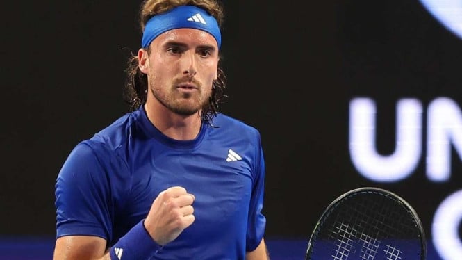 bangkit-di-awal-2026,-stefanos-tsitsipas-antar-yunani-tekuk-jepang-di-united-cup