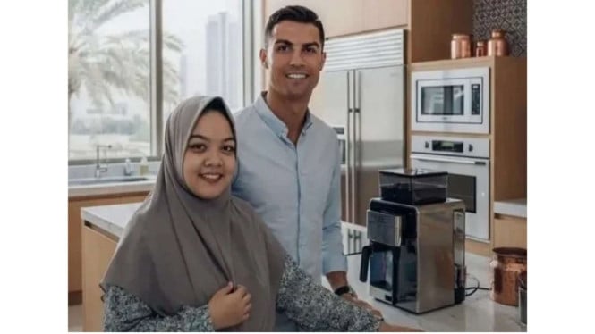 cek-fakta:-viral-art-indonesia-di-rumah-cristiano-ronaldo-digaji-rp93-juta