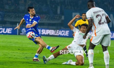 manajemen-persib-sayangkan-adanya-pesan-kematian-untuk-tom-haye