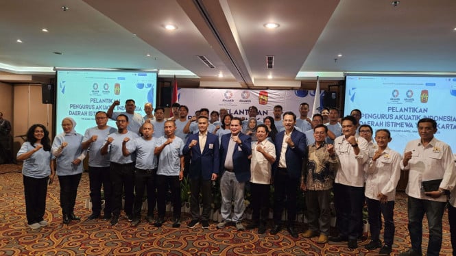 anindya-bakrie-lantik-pengurus-akuatik-diy,-tekankan-sinergi-untuk-prestasi-internasional