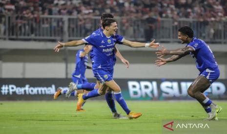 persib-siap-habis-habisan-hadapi-ratchaburi-di-bandung