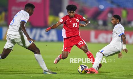 i.league-kecam-insiden-tak-sportif-di-epa-u-20,-pssi-siapkan-sanksi-tegas