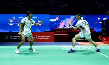 fajar/fikri-melaju-ke-final-singapore-open,-alwi-terhenti-di-semifinal
