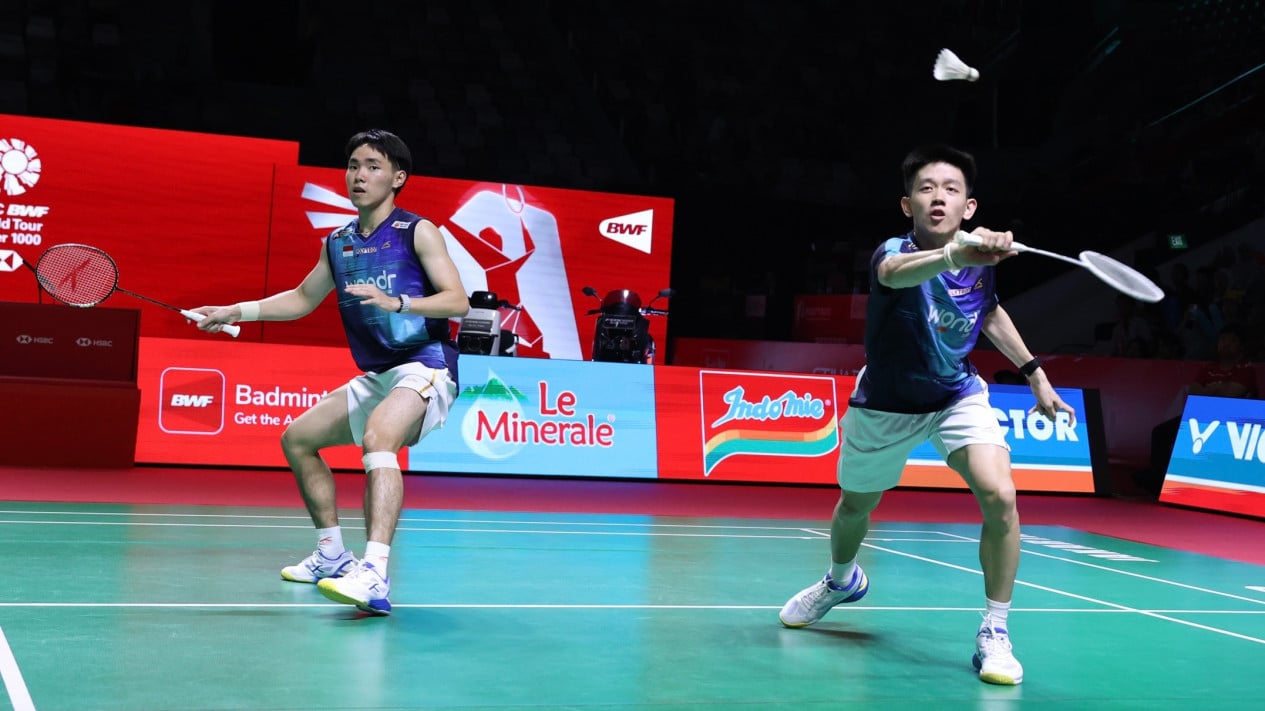 taklukkan-juara-dunia-jepang-lewat-comeback-dramatis,-raymond/joaquin-melesat-ke-semifinal-indonesia-open-2026