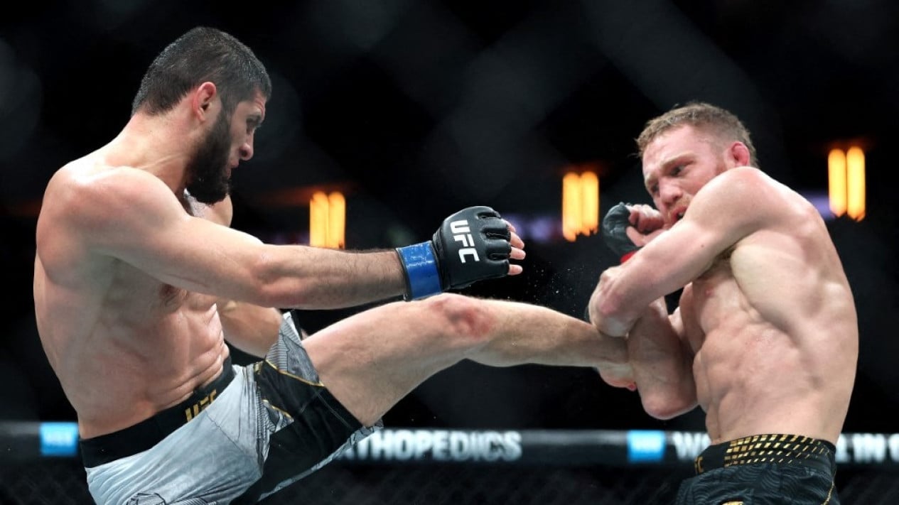 dana-white-resmi-umumkan-islam-makhachev-vs-ian-machado-garry,-jadi-main-event-ufc-330