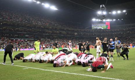 doa-dan-sujud-syukur,-tradisi-maroko-yang-viral-pada-qatar-2022-hadir-lagi-di-piala-dunia-2026