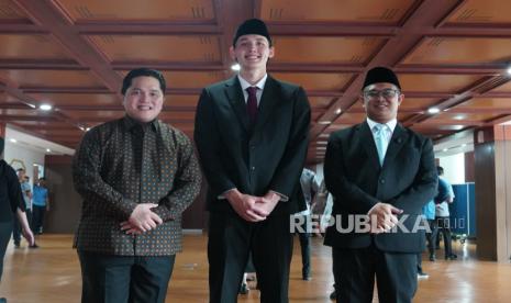 mitchell-baker-resmi-wni-dan-siap-bela-timnas,-erick-thohir-apresiasi-dukungan-presiden-dan-dpr